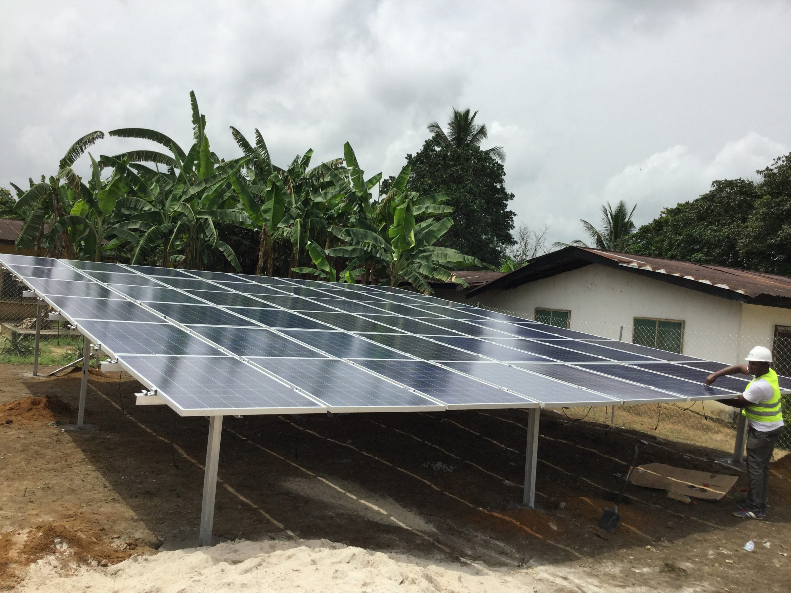 Five Grantees Announced For Health Electrification Pilot Programme